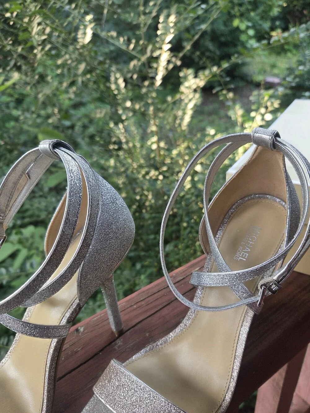 LN Michael Kors Gold and Silver Glitter Strappy High Heel Sandals ✨️